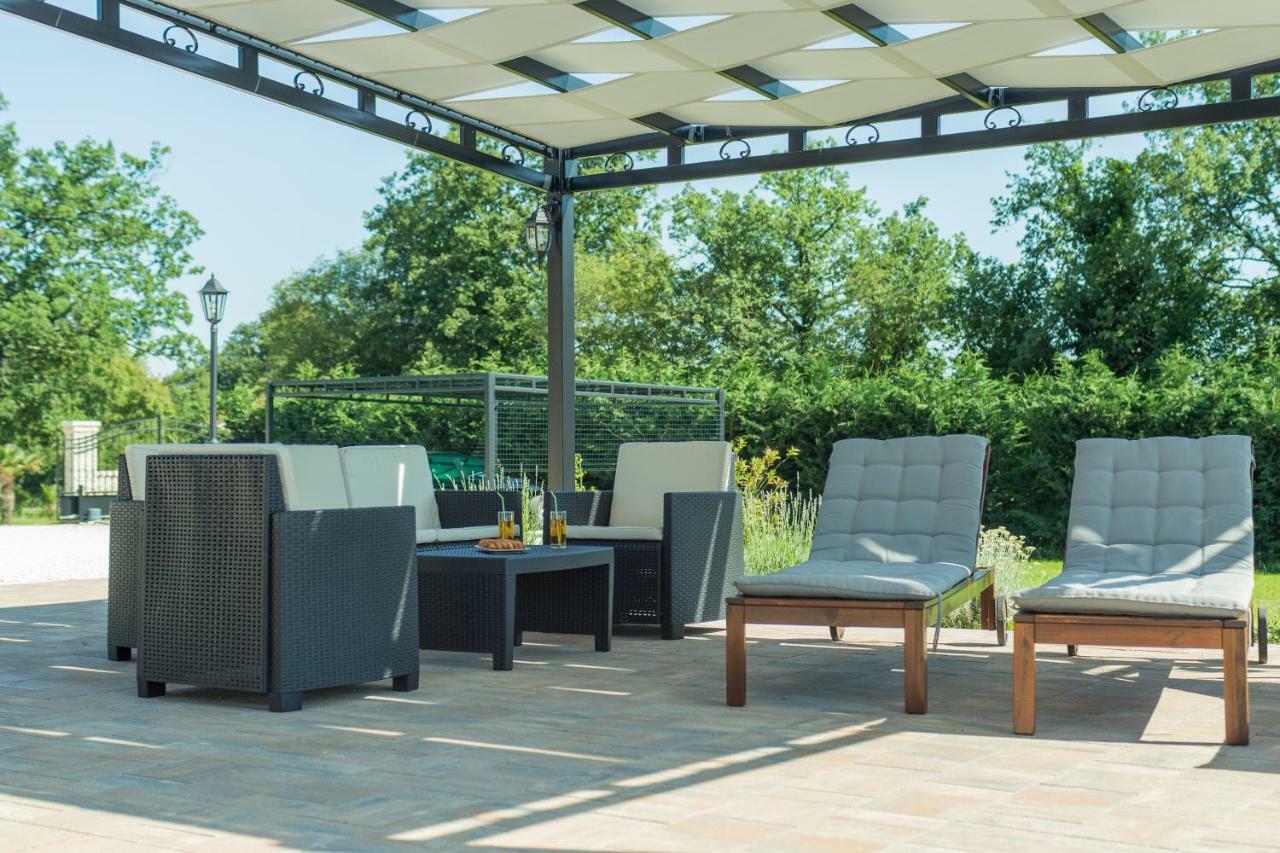 Vila Elida Pazin Ngoại thất bức ảnh