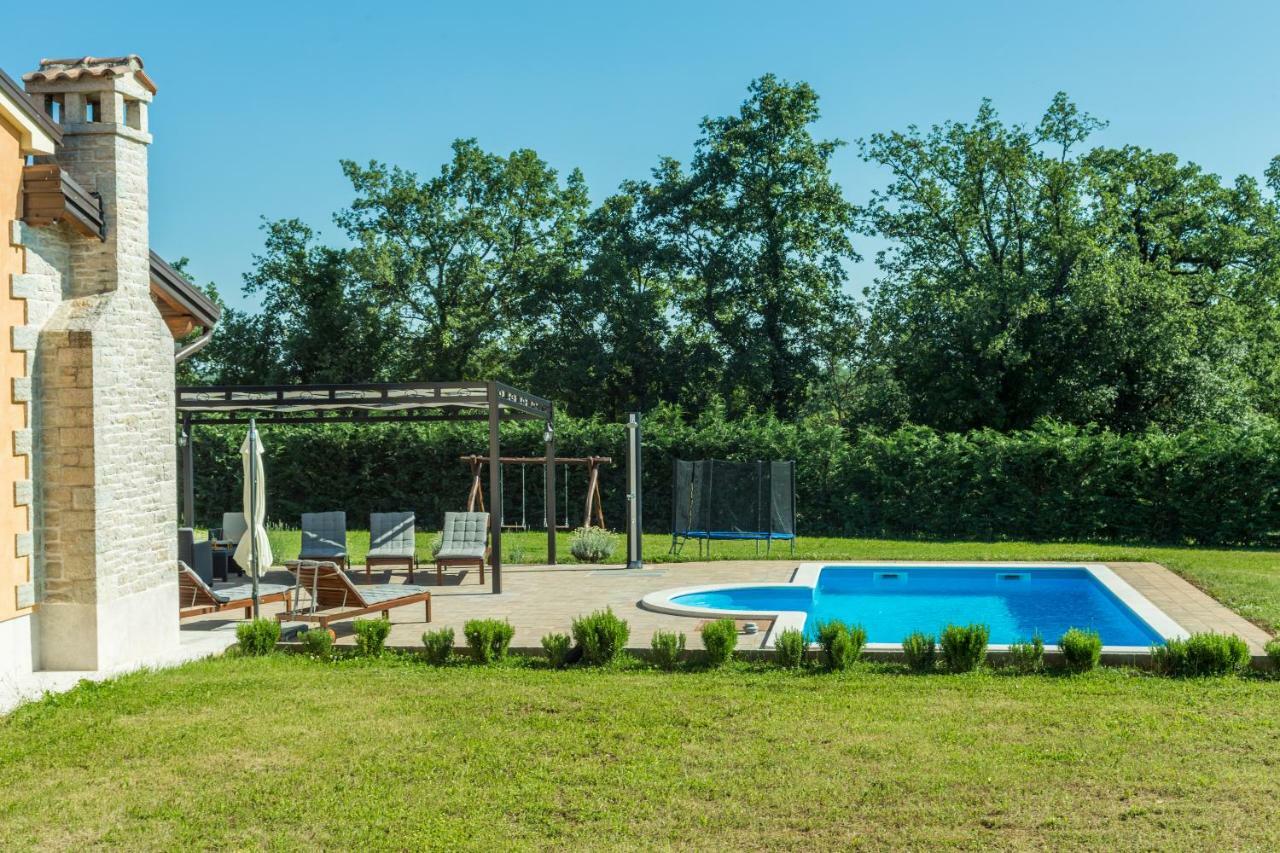 Vila Elida Pazin Ngoại thất bức ảnh