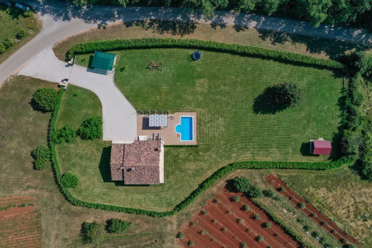 Vila Elida Pazin Ngoại thất bức ảnh